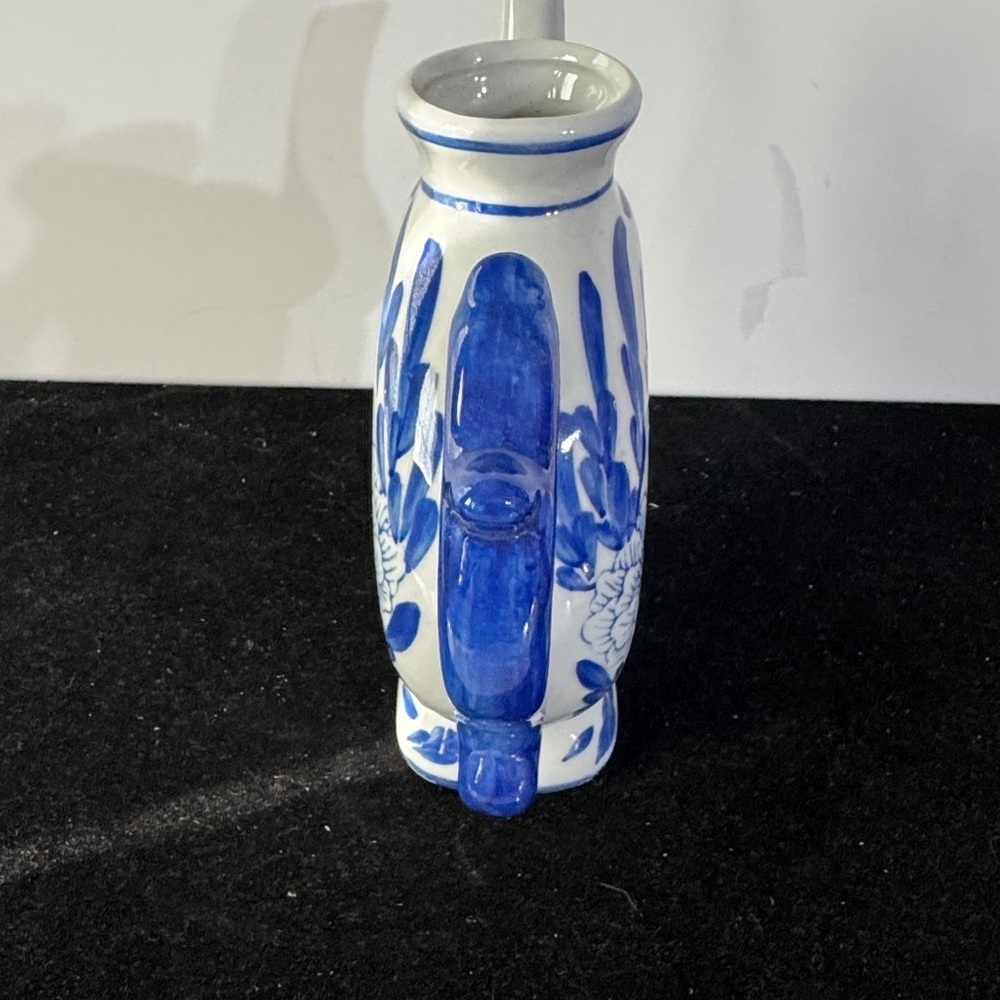 Two's Company Blue and White Ceramic Base - Picture 4 of 7